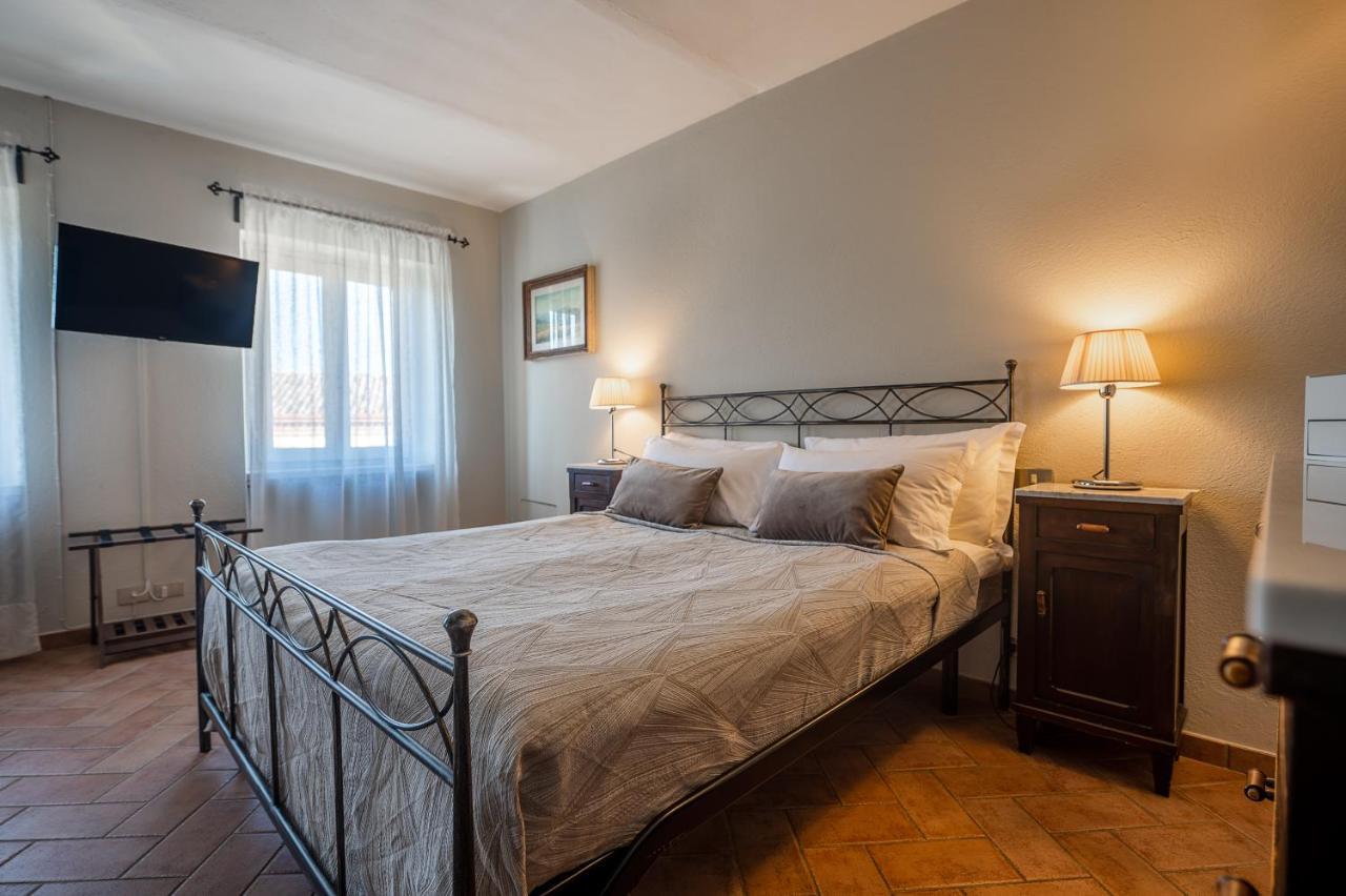 Hotel Convino Castiglione Falletto Esterno foto
