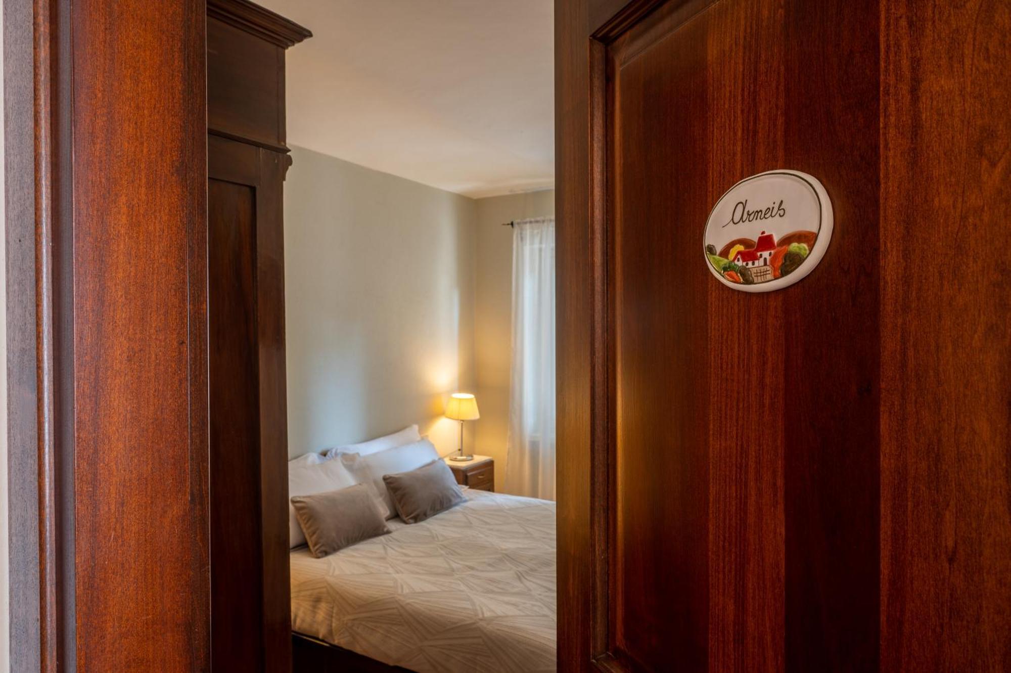 Hotel Convino Castiglione Falletto Esterno foto