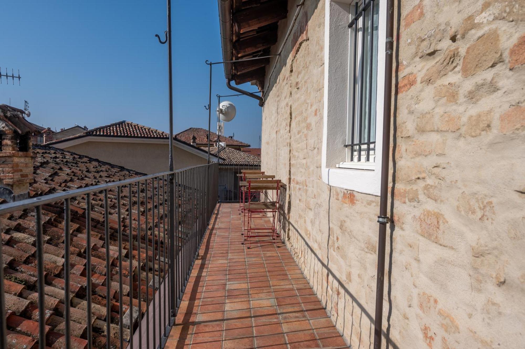 Hotel Convino Castiglione Falletto Esterno foto